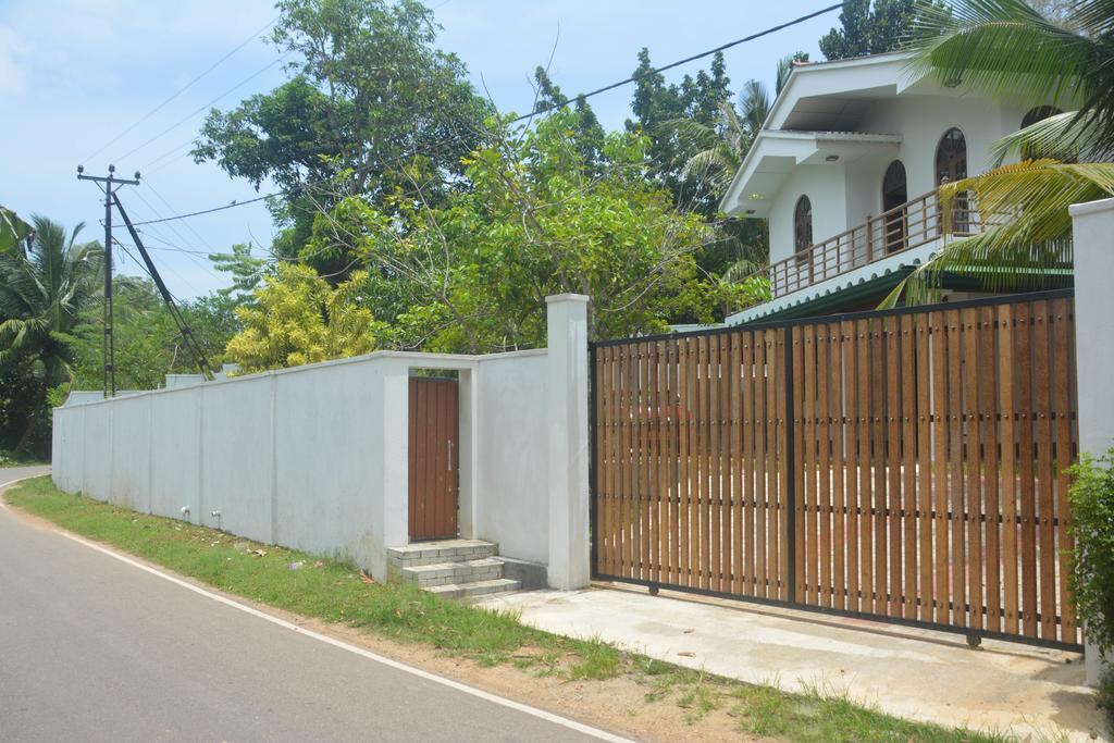 Villa Green White Унаватуна Екстер'єр фото