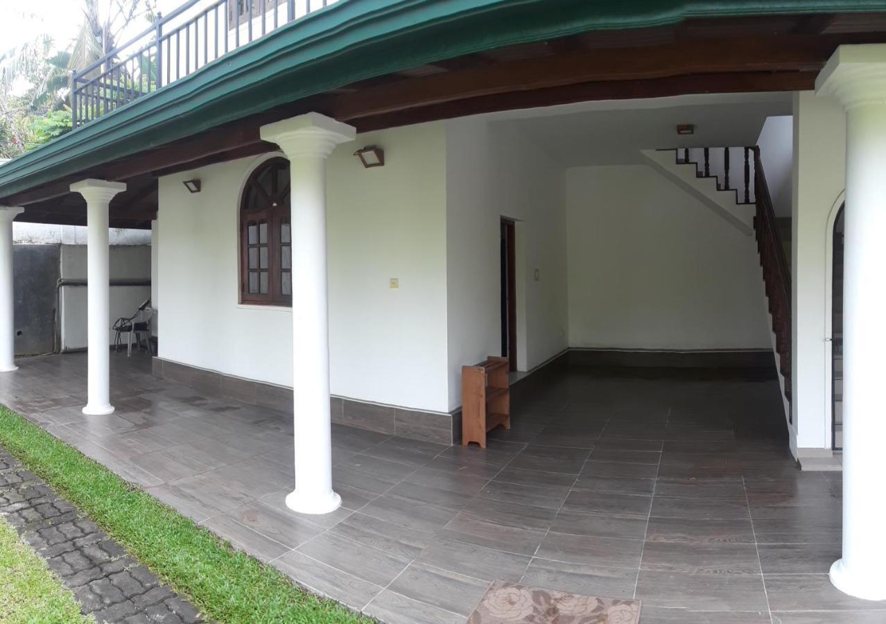 Villa Green White Унаватуна Екстер'єр фото